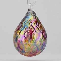 Classic Raindrop Rainbow Diamond Facet