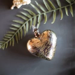 Classic Heart Golden Love