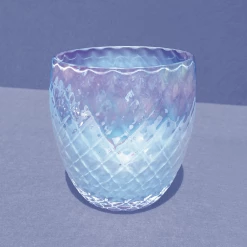 Birthstone Diamond Diamond Facet April: DIAMOND